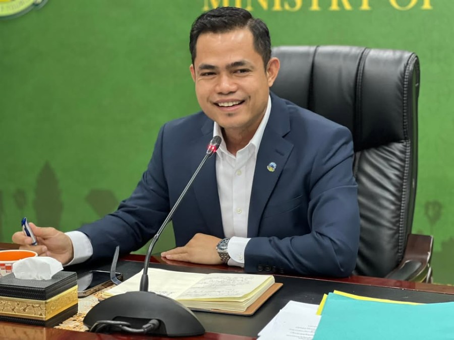 នាយកដ្ឋានបណ្តុះបណ្តាលជំនាញវិជ្ជាជីវៈទេសចរណ៍ បានរៀបចំកិច្ចប្រជុំបូកសរុបលទ្ធផលការងារឆ្នាំ២០២៥ និងលើកទិសដៅការងារបន្តសម្រាប់ឆ្នាំ២០២៦ លើការងារបណ្តុះបណ្តាលជំនាញវិជ្ជាជីវៈទេសចរណ៍!