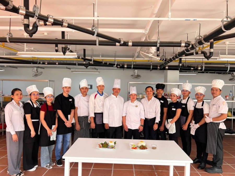 Competency Assessment for Professional Chef Skills under the HoKa Hospitality Program in Preah Sihanouk Province