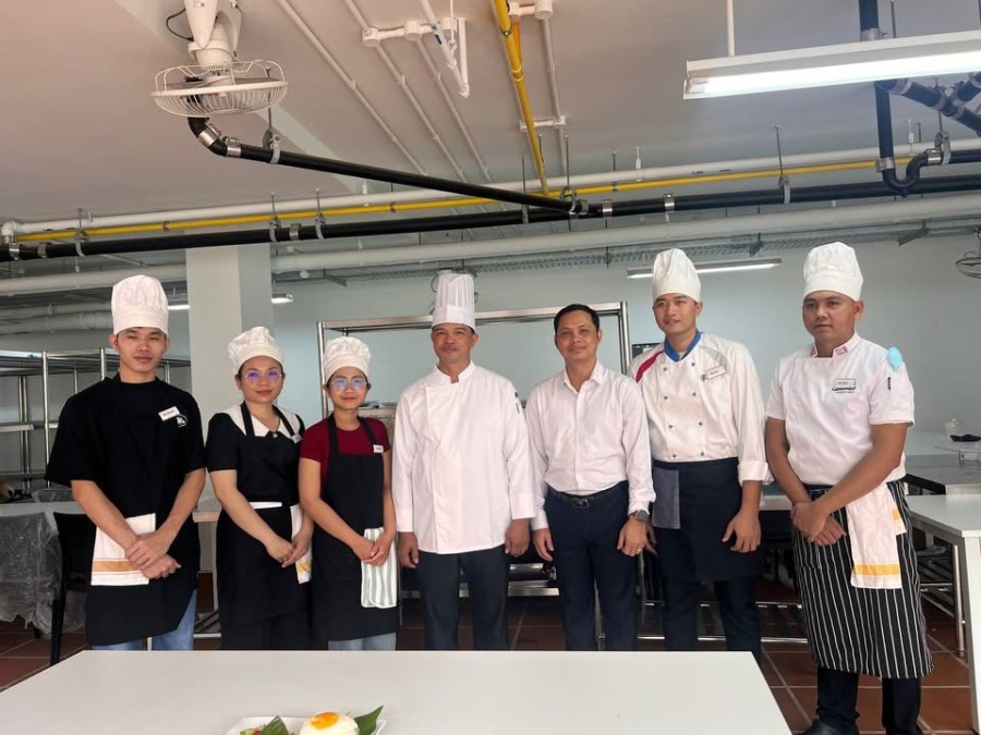 Competency Assessment for Professional Chef Skills under the HoKa Hospitality Program in Preah Sihanouk Province