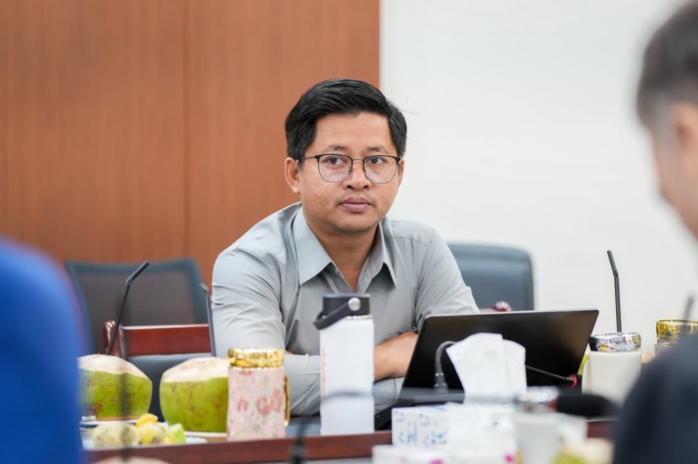 Representatives of the Ministry of Tourism, serving as Co-Vice Chair of the Skills Development Programme Advisory Committee, undertake a field mission to implementing partners in Pursat Province.