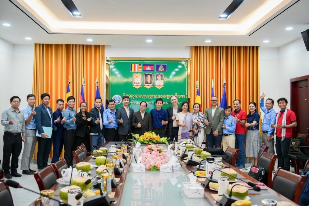 Representatives of the Ministry of Tourism, serving as Co-Vice Chair of the Skills Development Programme Advisory Committee, undertake a field mission to implementing partners in Pursat Province.