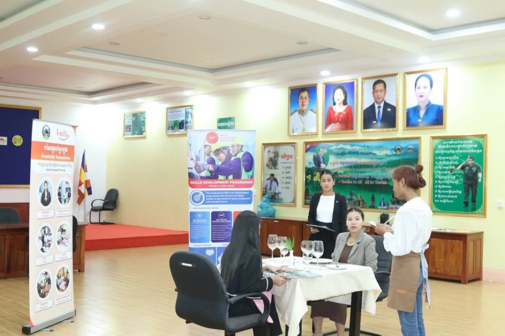 Secretariat Officials of the HoKa Steering Committee Conduct Quality Assurance and Competency Assessment for Hospitality Training in Ratanakiri Province