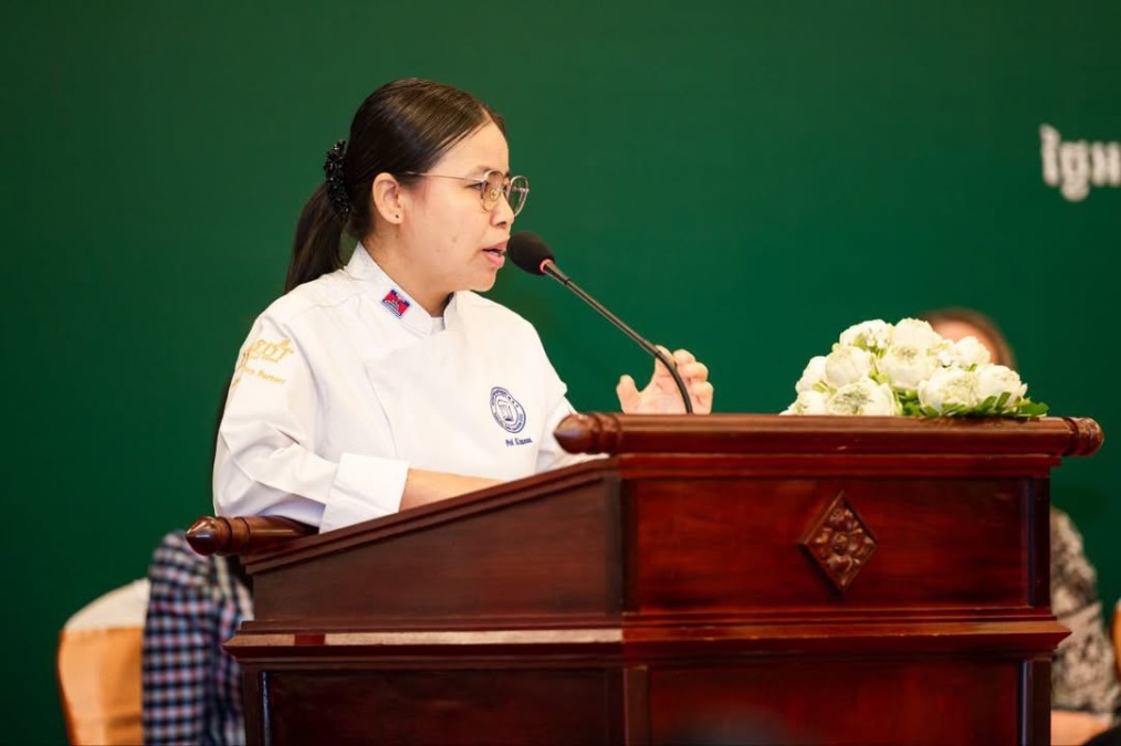 ក្រសួងទេសចរណ៍ ទទួលស្គាល់អ្នកជំនាញទេសចរណ៍ថ្មី ចំនួន ៧៨រូប តាមរយៈកម្មវិធីបណ្តុះបណ្តាល ហូកា (Hoka)!