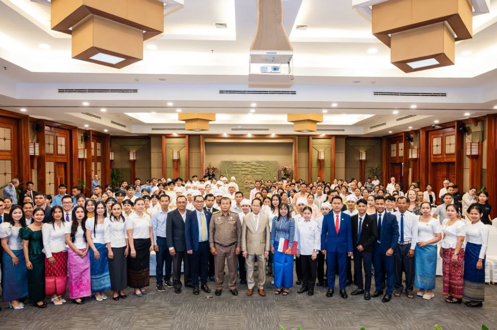 ក្រសួងទេសចរណ៍ ទទួលស្គាល់អ្នកជំនាញទេសចរណ៍ថ្មី ចំនួន ៧៨រូប តាមរយៈកម្មវិធីបណ្តុះបណ្តាល ហូកា (Hoka)!