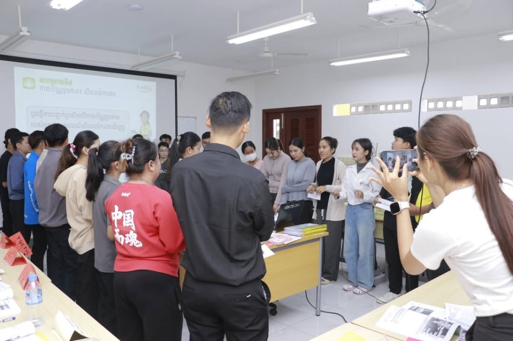 Ministry of Tourism Officials Monitor and Evaluate HoKa Hospitality Training for 100 Tourism Professionals in Preah Sihanouk Province