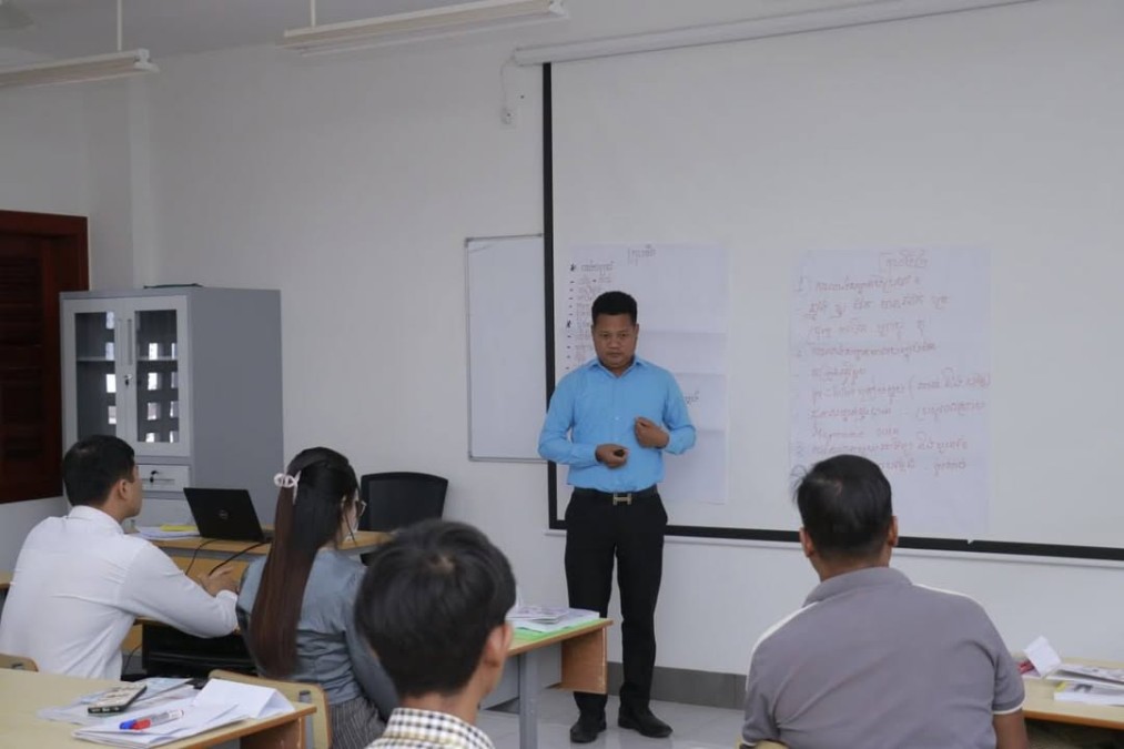 Ministry of Tourism Officials Monitor and Evaluate HoKa Hospitality Training for 100 Tourism Professionals in Preah Sihanouk Province