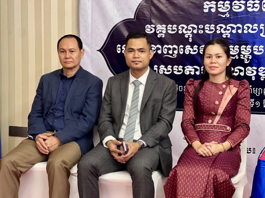 The Ministry of Tourism, in collaboration with the International Labour Organization (ILO), organized a training course on “National Trainers in Food and Beverage Services in accordance with the Cambodia National Qualifications Framework – Vocational Certificate Level 1 (C1).”