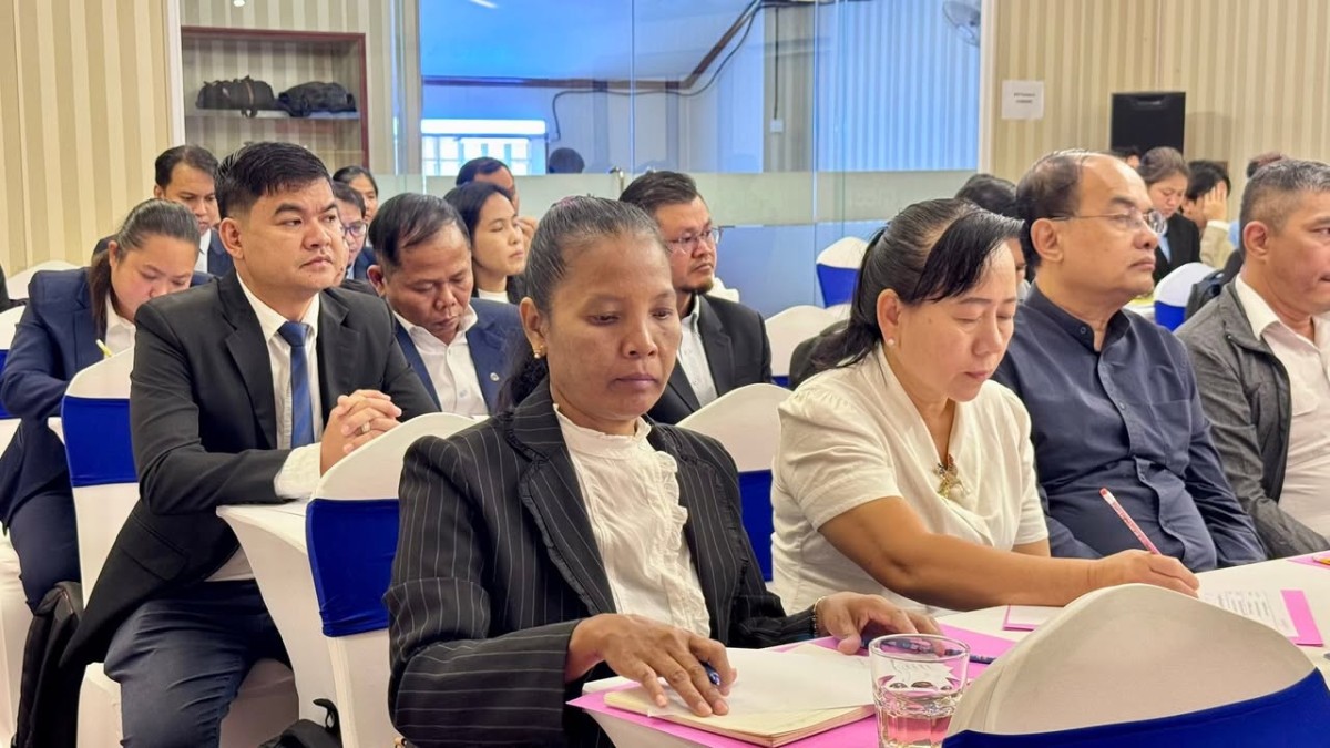 The Ministry of Tourism, in collaboration with the International Labour Organization (ILO), organized a training course on “National Trainers in Food and Beverage Services in accordance with the Cambodia National Qualifications Framework – Vocational Certificate Level 1 (C1).”