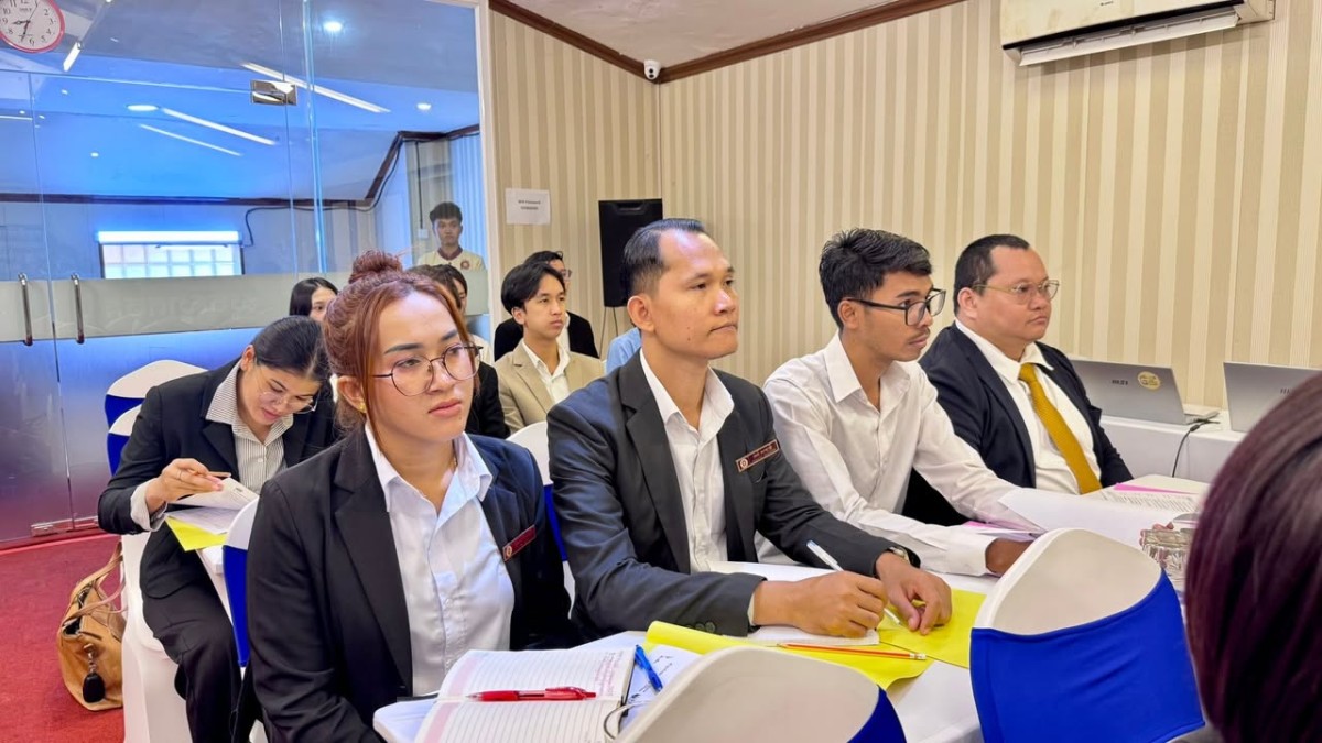 The Ministry of Tourism, in collaboration with the International Labour Organization (ILO), organized a training course on “National Trainers in Food and Beverage Services in accordance with the Cambodia National Qualifications Framework – Vocational Certificate Level 1 (C1).”