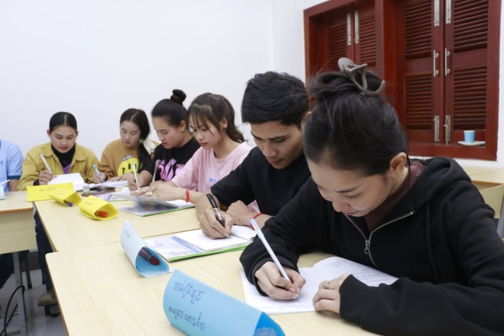 Professional Housekeeping Training Session under the Hospitality Kampuchea (HoKa) Framework for Tourism Professionals in Preah Sihanouk Province