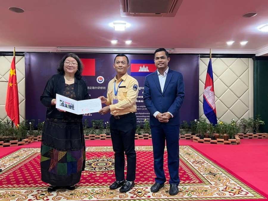 Congratulations to all 50 trainees who have successfully completed the 10-day training course on “Advanced Capacity Building for Chinese-Speaking Tourist Guides in Cambodia,” held in Siem Reap Province!