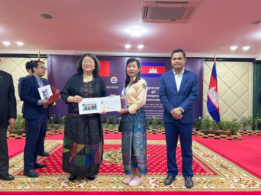 Congratulations to all 50 trainees who have successfully completed the 10-day training course on “Advanced Capacity Building for Chinese-Speaking Tourist Guides in Cambodia,” held in Siem Reap Province!