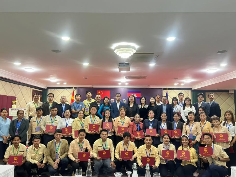 Congratulations to all 50 trainees who have successfully completed the 10-day training course on “Advanced Capacity Building for Chinese-Speaking Tourist Guides in Cambodia,” held in Siem Reap Province!