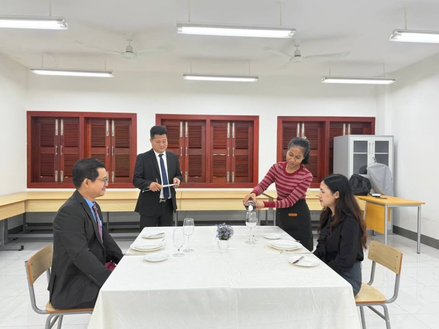 Competency Assessment in Food and Beverage Services under the HoKa Hospitality Program in Preah Sihanouk Province