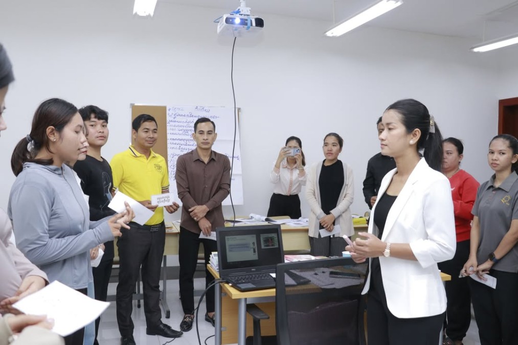 Training Activities for Food and Beverage Services under the HoKa Hospitality Program in Preah Sihanouk Province
