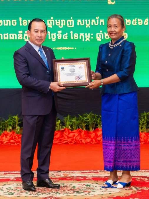 Commendation of Officials from the Department of Tourism Vocational Training