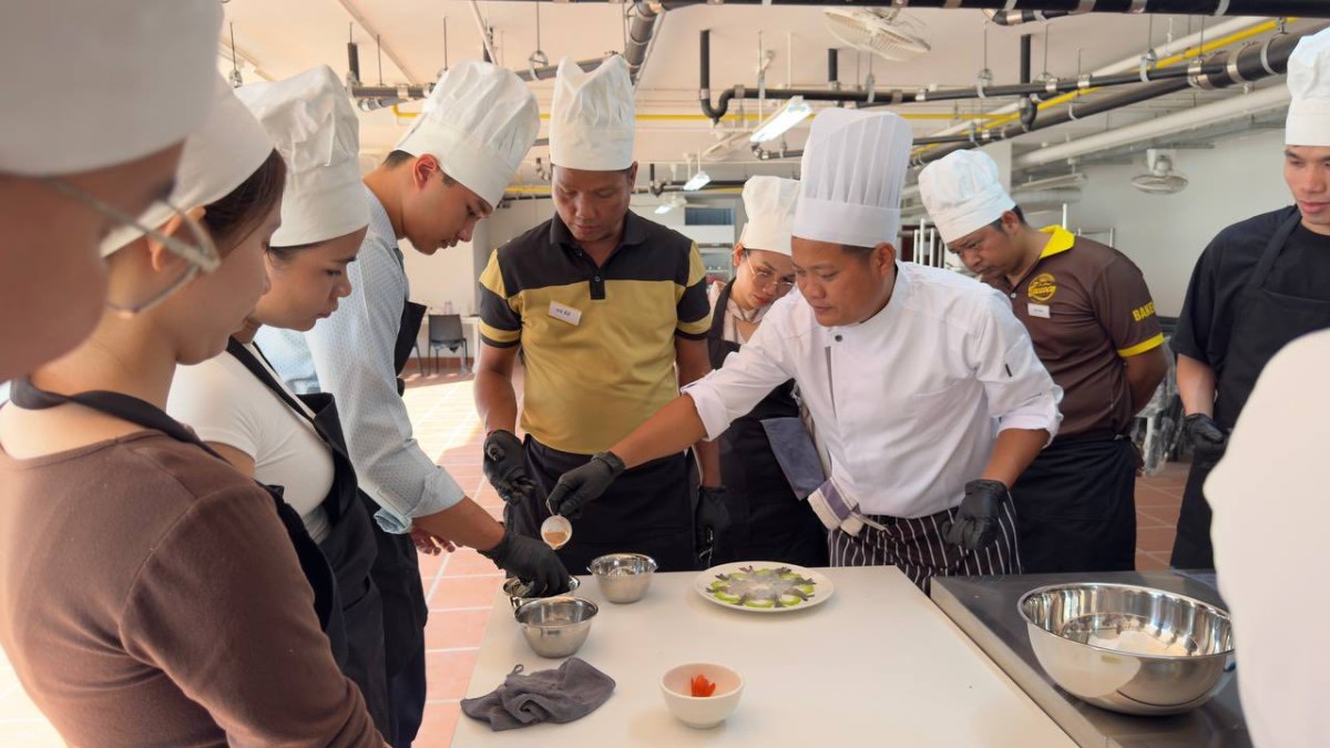 Cooking Training under the Hospitality Kampuchea (HoKa) Framework in Preah Sihanouk Province