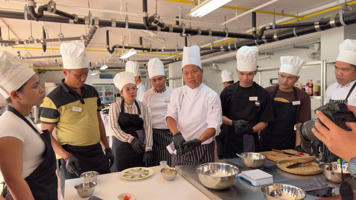 Cooking Training under the Hospitality Kampuchea (HoKa) Framework in Preah Sihanouk Province