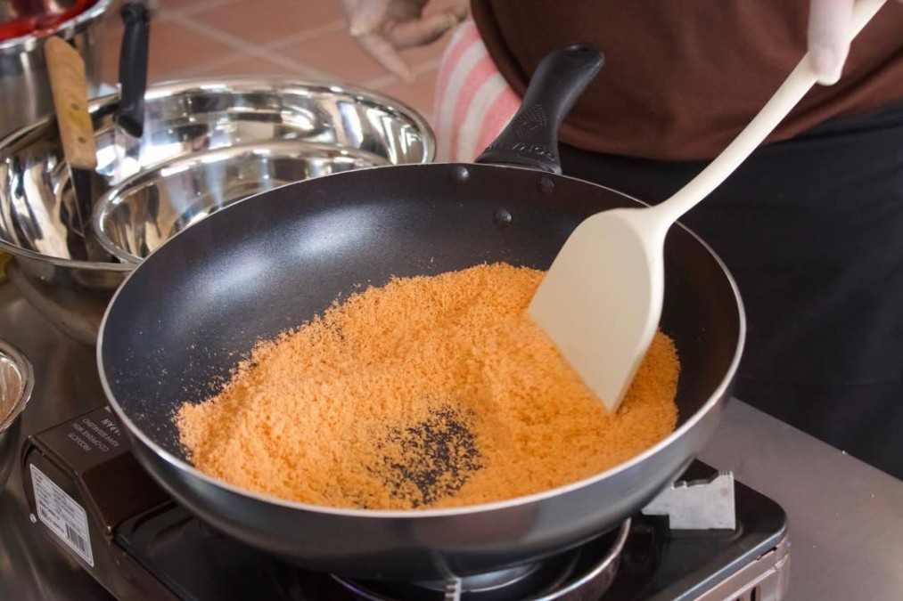Cooking Training under the Hospitality Kampuchea (HoKa) Framework in Preah Sihanouk Province