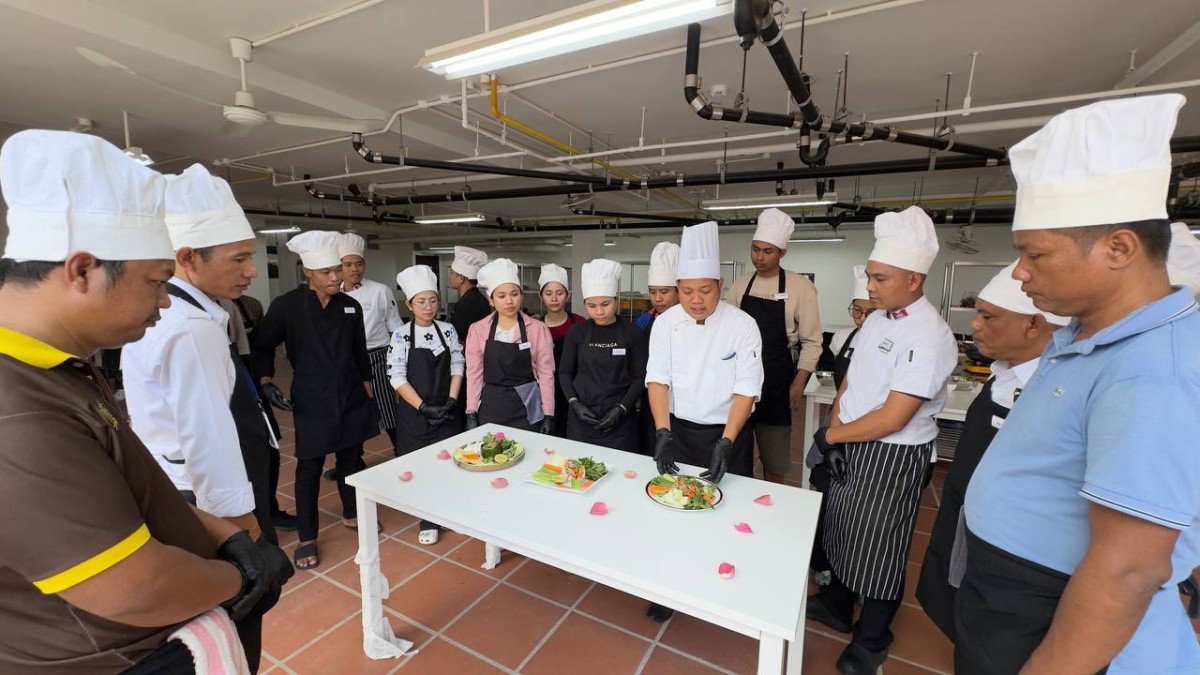 Cooking Training under the Hospitality Kampuchea (HoKa) Framework in Preah Sihanouk Province