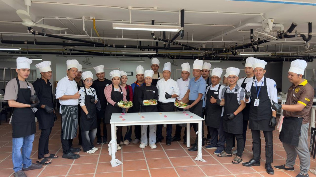 Cooking Training under the Hospitality Kampuchea (HoKa) Framework in Preah Sihanouk Province