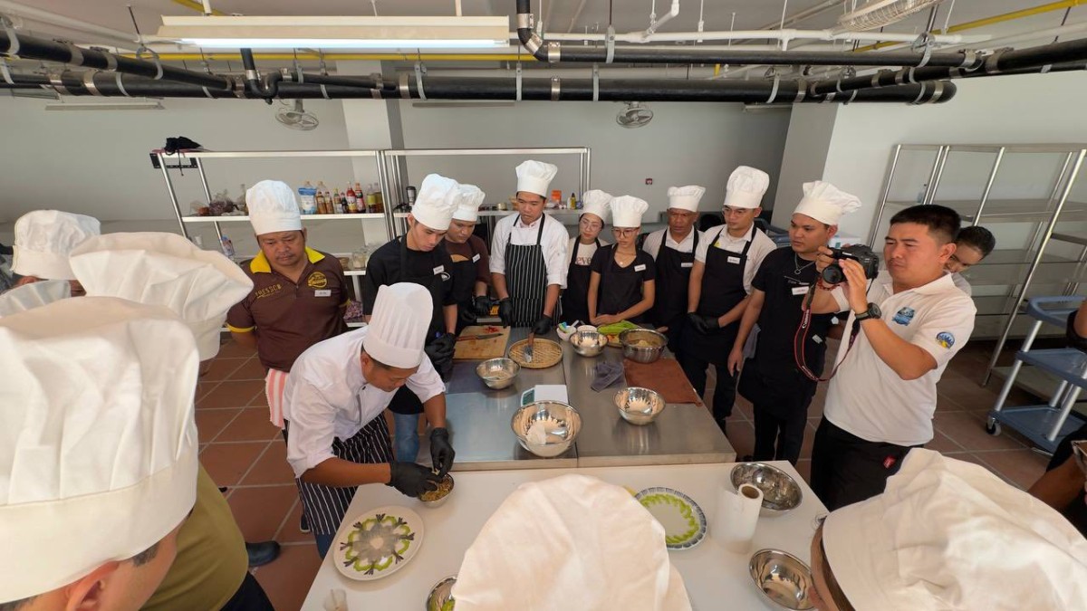 Cooking Training under the Hospitality Kampuchea (HoKa) Framework in Preah Sihanouk Province